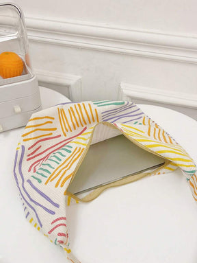 Bolsa de Tecido com Estampa Geométrica e Alças Trançadas