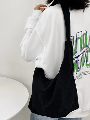 Bolsa de Tecido com Estampa Geométrica e Alças Trançadas