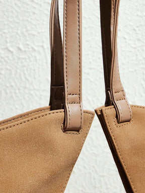 Bolsa de Palha com Alça de Couro e Tassel