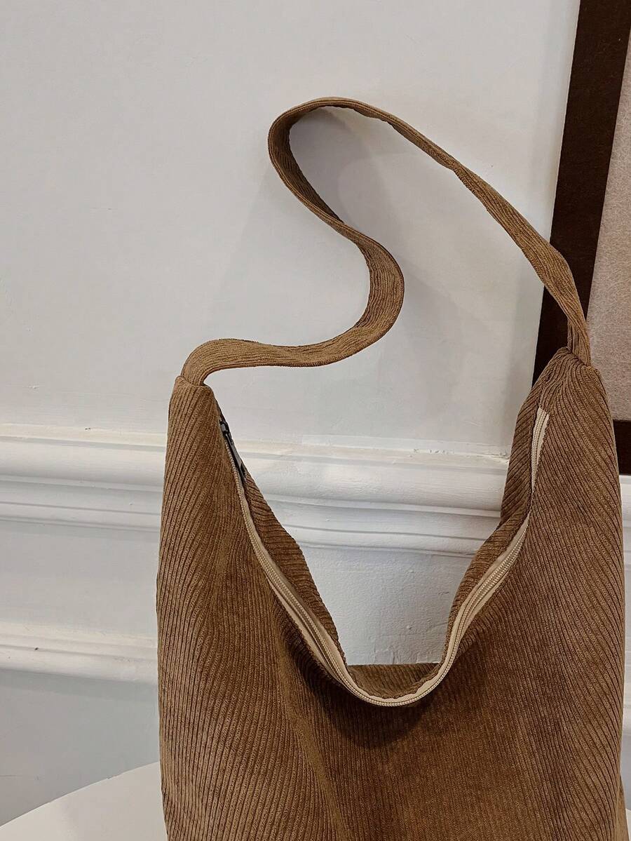 Bolsa de Tecido com Estampa Geométrica e Alças Trançadas